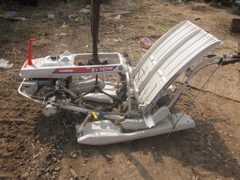 ขาย - รถปลูกข้าว ดำนา 2 แถว KUBOTA: HFS2 มือสองญี่ปุ่น