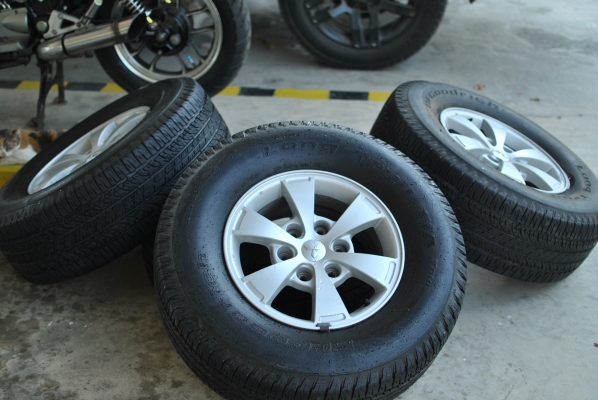 ล้อแม็กซ์ 16 เดิม 6รู ไทรทัน พร้อมยาง BFgoodrich