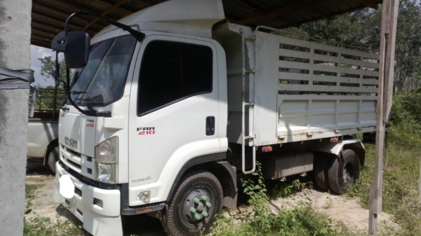 ISUZU FRR 210