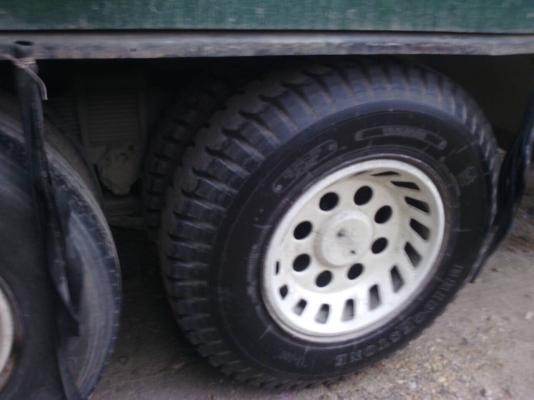 10ลัอ 2 เพลาทำเพลาเดียว isuzu FVZ.  210แรงเครื่อง6HH1.  มีระบบลาก เล่มอยูีที่แนนท์