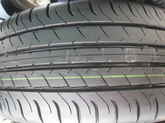 ขายล้อแม็กป้ายแดง Toyota camry 17"สนใจติดต่อเล็กคลองสามครับ 081-3747940