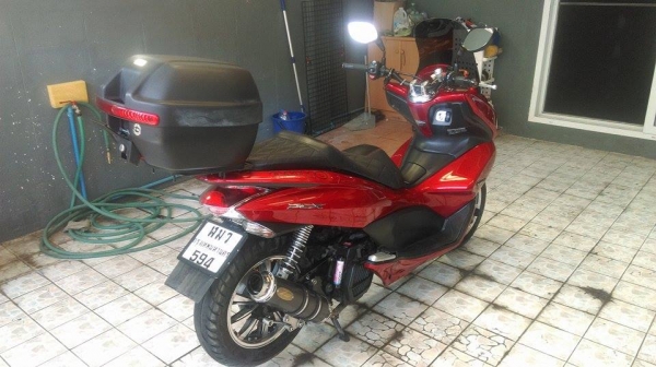 ขาย PCX 125 i ปี 2554 สีแดง VIp ขาย PCX 125 i ปี 2554 สีแดง VIp