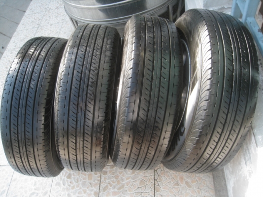 ขายแม็ก Chev colorado 16"พร้อมยางปี13 สนใจติดต่อเล็กคลองสามครับ 081-3747940