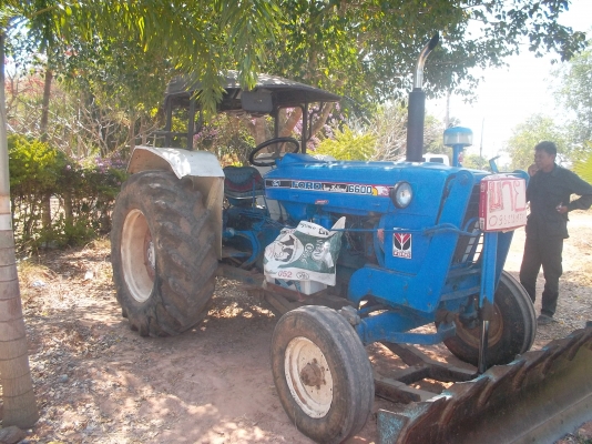 ขายด่วน ford 6600 t2 ขายด่วน ford 6600 t2