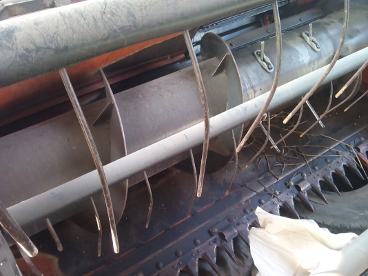 ขายรถเกี่ยวข้าว KUBOTA 60 รถสวย เครี่องดี พร้อมใช้งาน