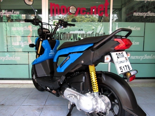 ZOOMER สีนํ้าเงิน สีรุ่นใหม่ รถเดือน กรกฏาคม ปี 57 ไมล์ 4 พันโล  แถม 3 รายการ 38900