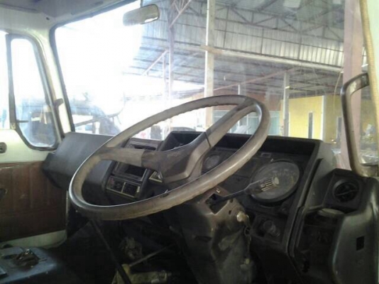 ฮีโน่ FF 175KA   เครื่องEH 700 เครนทาดาโน่ 3 ตัน