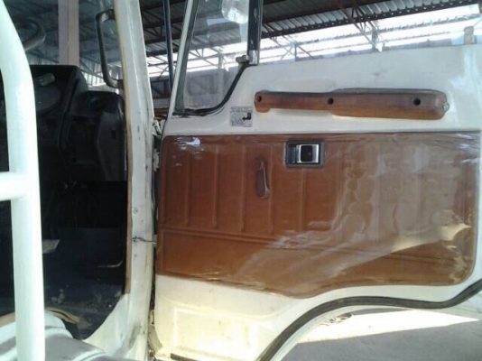 ฮีโน่ FF 175KA   เครื่องEH 700 เครนทาดาโน่ 3 ตัน