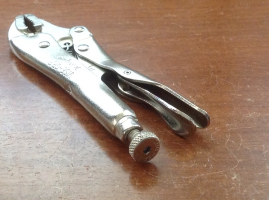 ขายคีมล็อค IRWIN VISE GRIP 5WR ปากโค้ง เป็นคีมตัดได้ในตัวเดียว