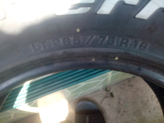 ขายยาง BF all 265/75/16สวยๆครับ