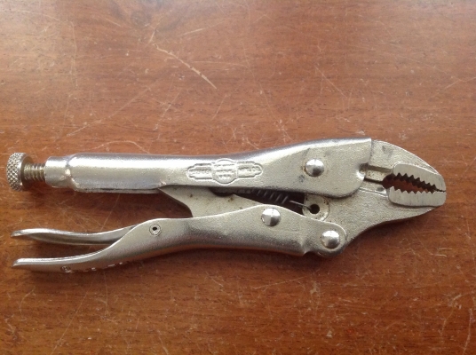 ขายคีมล็อค Petersen Dewitt 5WR Vise Grip ปากโค้ง ปากตัด ขายคีมล็อค Petersen Dewitt 5WR Vise Grip ปากโค้ง ปากตัด