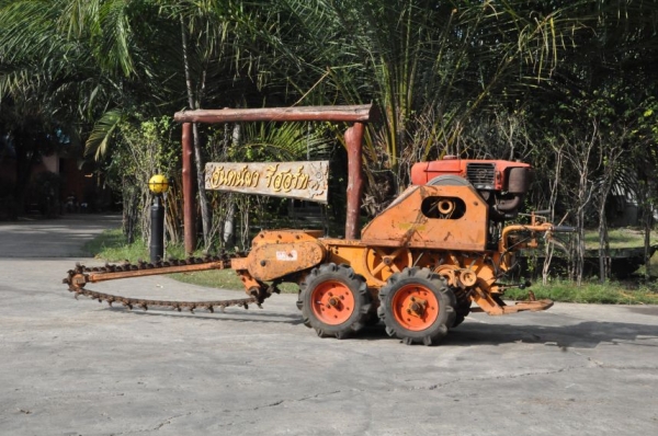 ขายรถขุด ลอก ร่อง YANMAR FXC-330สภาพสวยเดิมจากญี่ปุ่น ยังไม่เคยใช้ในไทย 48,000เท่านั้น!!