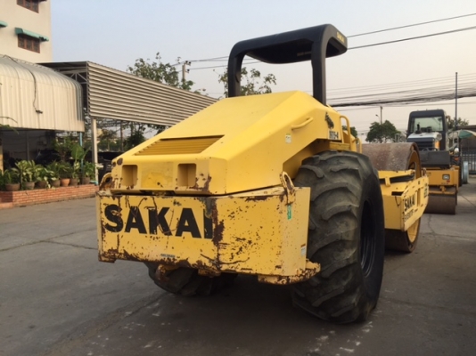 รถบด 10 ตัน Sakai SV510TF (2 เปลือก) ล้อเรียบหุ้มหนาม สภาพเยี่ยม ชม.ต่ำ รถนอกแท้ๆ ยังไม่ผ่านการใช้งา
