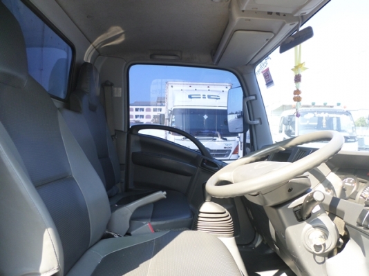 ขายรถบรรทุก 4 ล้อ ISUZU รุ่น NLR85E1AH ขายรถบรรทุก 4 ล้อ ISUZU รุ่น NLR85E1AH