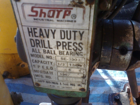 แท่นสว่านมอเตอร์โตชิบา 1/3 แรงมอเตอร์โตชิบา 1/3  แรงพร้อมใช้งานครับราคานี้คุ้มมากครับ
