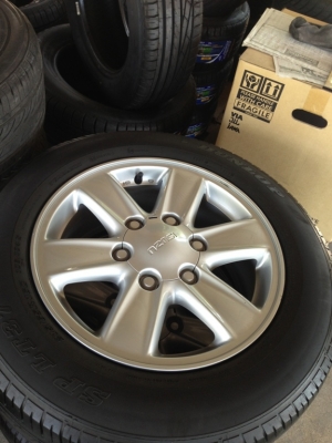 - ขายล้อพร้อมยาง Dmax ขอบ16