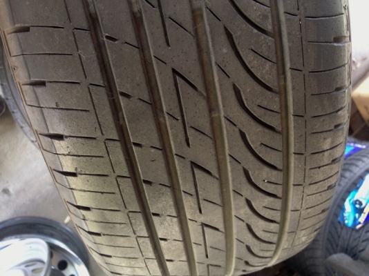 - ขายยาง BRIDGESTONE 225/50/17 - ขายยาง BRIDGESTONE 225/50/17