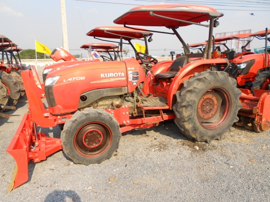 ขายรถแทรคเตอร์ คูโบต้า รุ่น L4708