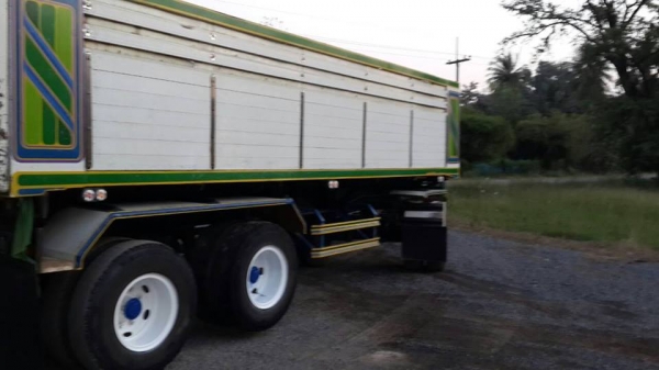 ***ขายแล้วครับขอบคุณ Truck2hand ขายลูกพ่วงดั้มเนียม3คานแท้ กระบะดั้มเนียมสภาพสวย ยาว7.0ม. พื้นดีข้างสวย ช่วงล่างแน่น คัสซีสวยเดิม ไม่ปะไม่ดาม ดั้มดีไม่มียุบ ยางดี12เส้น รถใช้งานวิ่งงานปกติ ทรงดีสีสันสวย พร้อมใช้ พร้อมลุยงาน เอกสารเล่มทะเบียนครบ ราคาต่อรอง ***ขายแล้วครับขอบคุณ Truck2hand ขายลูกพ่วงดั้มเนียม3คานแท้ กระบะดั้มเนียมสภาพสวย ยาว7.0ม. พื้นดีข้างสวย ช่วงล่างแน่น คัสซีสวยเดิม ไม่ปะไม่ดาม ดั้มดีไม่มียุบ ยางดี12เส้น รถใช้งานวิ่งงานปกติ ทรงดีสีสันสวย พร้อมใช้ พร้อมลุยงาน เอกสารเล่มทะเบียนครบ ราคาต่อรอง