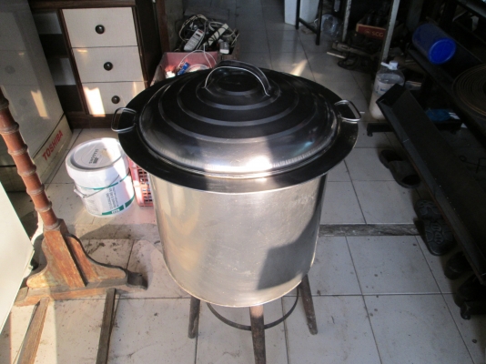 ครับเฮียวัลลภ หม้อเตี๋ยว  ขนาดกลาง   เอาไปทำไรได้บ้างครับ   600บาท