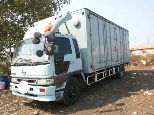 รถบรรทุก 6 ล้อใหญ่ HINO ตู้ 8 บาน ปี 2543 รุ่น FF1JPKA ราคา 800,000 บ.