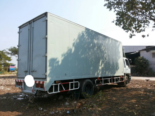รถบรรทุก 6 ล้อใหญ่ HINO ตู้ 8 บาน ปี 2543 รุ่น FF1JPKA ราคา 800,000 บ.