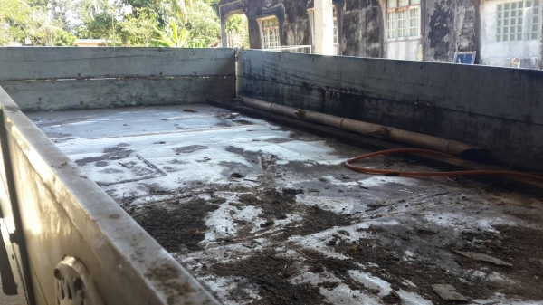 รถฮีโน่ 6 ล้อ KM - 777  115 แรงม้า.  สนใจติดต่อ 081 - 6079515