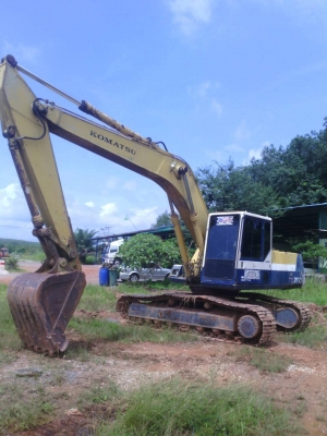 แม็คโฮ KOMATSU 200 รุ่น5 ขาย 700,000 บาท (ศุภากร 081-4252943)