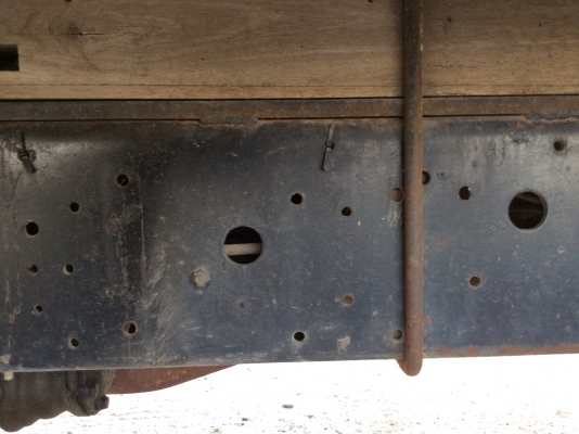 ขายด่วน 6 ล้อ อีซูซุ FRR 12 LA ด่วนครับ