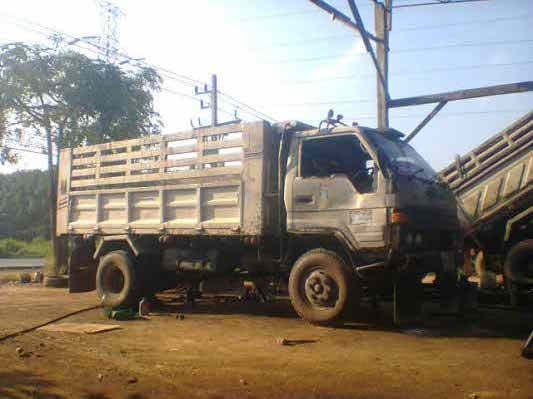 ขายรถบรรทุก 6 ล้อดัมพ์ TOYOTA BU91 115 แรงม้าเฟืองท้าย 145 เกียร์สั้น ราคา 230000