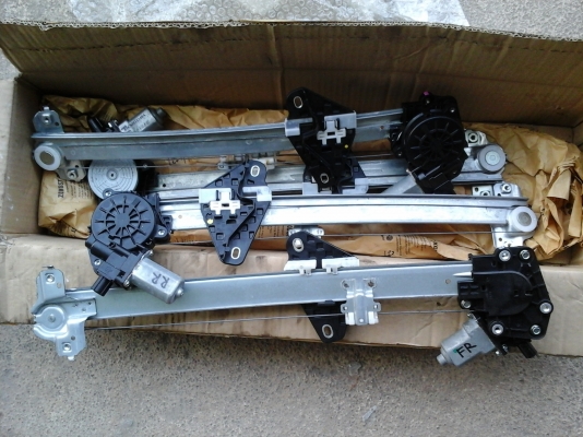 ขายรางกระจกพร้อมมอเตอร์ Honda city 2008