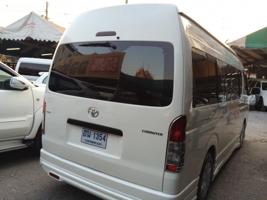 Toyota commuter  ติดแกดLPG เครื่อง2.7 เกียMt