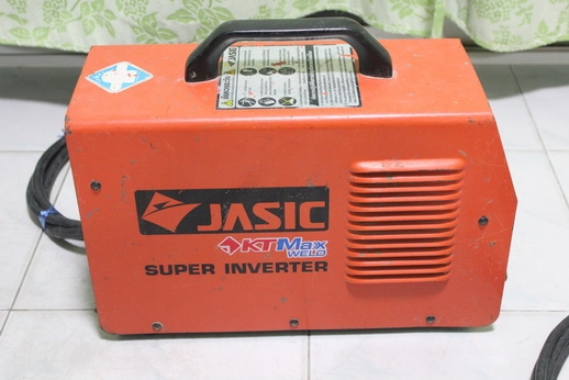 ตู้เชื่อมระบบอินเวอร์เตอร์ JASIC ขนาด 200 A สภาพพร้อมใช้งานอุปกรณ์ครบครับ