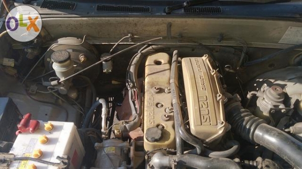 มังกรทอง Isuzu TFR เย็นสบายด้วย 134a แค๊ปและพาวเวอร์ มังกรทอง Isuzu TFR เย็นสบายด้วย 134a แค๊ปและพาวเวอร์