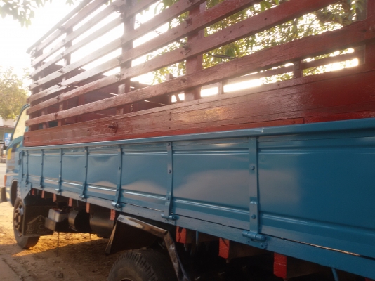 (ร้านรุ่งโรจน์ 082-1057078)ขาย 6ล้อ isuzu KS 110 แรง สวยๆ พ. เพาเวอร (ลูกค้ารับรถกลับบ้านเรียบร้อยแล้วขอบคุณคับ) รถห้างแท้ เครื่องแห้ง แรงจัด ภายใน คอลโซลสวยมาก แชสซีสวยๆ ไม่มีผุ ไม่โก่ง ช่วงล่างดี (ร้านรุ่งโรจน์ 082-1057078)ขาย 6ล้อ isuzu KS 110 แรง สวยๆ พ. เพาเวอร (ลูกค้ารับรถกลับบ้านเรียบร้อยแล้วขอบคุณคับ) รถห้างแท้ เครื่องแห้ง แรงจัด ภายใน คอลโซลสวยมาก แชสซีสวยๆ ไม่มีผุ ไม่โก่ง ช่วงล่างดี