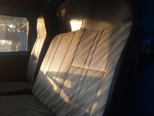 (ร้านรุ่งโรจน์ 082-1057078)ขาย 6ล้อ isuzu KS 110 แรง สวยๆ พ. เพาเวอร (ลูกค้ารับรถกลับบ้านเรียบร้อยแล้วขอบคุณคับ) รถห้างแท้ เครื่องแห้ง แรงจัด ภายใน คอลโซลสวยมาก แชสซีสวยๆ ไม่มีผุ ไม่โก่ง ช่วงล่างดี (ร้านรุ่งโรจน์ 082-1057078)ขาย 6ล้อ isuzu KS 110 แรง สวยๆ พ. เพาเวอร (ลูกค้ารับรถกลับบ้านเรียบร้อยแล้วขอบคุณคับ) รถห้างแท้ เครื่องแห้ง แรงจัด ภายใน คอลโซลสวยมาก แชสซีสวยๆ ไม่มีผุ ไม่โก่ง ช่วงล่างดี