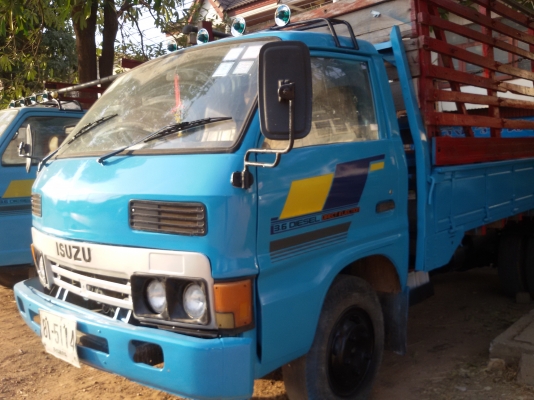 (ร้านรุ่งโรจน์ 082-1057078)ขาย 6ล้อ isuzu KS 110 แรง สวยๆ พ. เพาเวอร (ลูกค้ารับรถกลับบ้านเรียบร้อยแล้วขอบคุณคับ) รถห้างแท้ เครื่องแห้ง แรงจัด ภายใน คอลโซลสวยมาก แชสซีสวยๆ ไม่มีผุ ไม่โก่ง ช่วงล่างดี (ร้านรุ่งโรจน์ 082-1057078)ขาย 6ล้อ isuzu KS 110 แรง สวยๆ พ. เพาเวอร (ลูกค้ารับรถกลับบ้านเรียบร้อยแล้วขอบคุณคับ) รถห้างแท้ เครื่องแห้ง แรงจัด ภายใน คอลโซลสวยมาก แชสซีสวยๆ ไม่มีผุ ไม่โก่ง ช่วงล่างดี