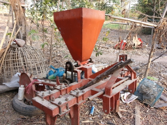 ขายนิปเปอร์ฝังปุ๋ย