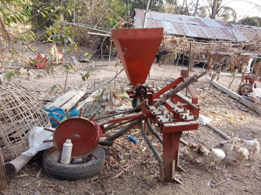 ขายนิปเปอร์ฝังปุ๋ย