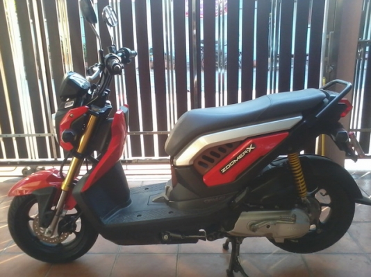 ขายถูกๆZoomer x ปี56 รถบ้านเดิมๆสภาพดี เครื่องเดิมปกติ ขายถูกๆZoomer x ปี56 รถบ้านเดิมๆสภาพดี เครื่องเดิมปกติ