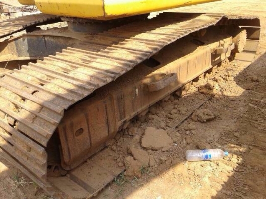 ขายรถแบ็คโฮ KOMATSU PC 200-8 C61282 ไมล์ชั่วโมง 4,144 เอกสารเล่มทะเบียน