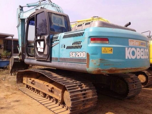 ขายรถแบ็คโฮ KOBELCO SK200 mark 8 YN12 ไมล์ชั่วโมง 2,900 เอกสารเล่มทะเบียน