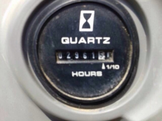 ขายรถแบ็คโฮ KOBELCO SK200 mark 8 YN12 ไมล์ชั่วโมง 2,900 เอกสารเล่มทะเบียน