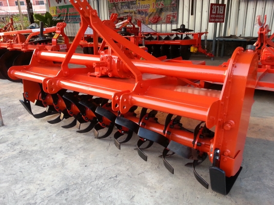 โรตารี่ช้าง ขนาด 1.80 เมตร..ใบใหม่ยกชุด สภาพดีพร้อมใช้งาน