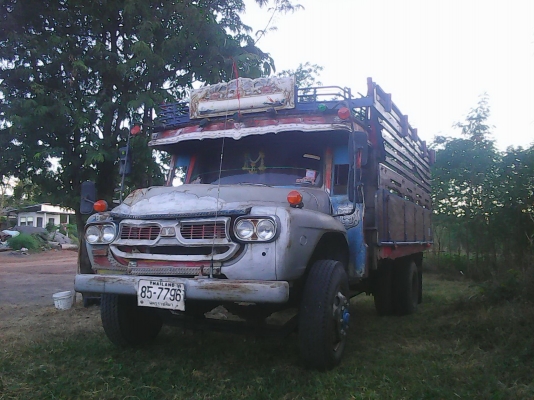 ขายหกล้อหัวยาว อีซูสุTX -165 พวงมาลัยเพาเวอร์ เกียร์ร็อก คานหน้า+ เฟีองท้ายฟูโซ่200 สโลว์อินเตอร์ 4 สปีด