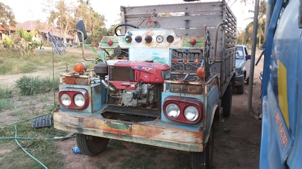 **ขายแล้วครับขอบคุณ Truck2hand ขายแต๋น4ล้อ ราคาเบาๆ เครื่องKUBOTA RT120-12HP เกียร์TL-85 คานหน้าตรง คัสซีหน้า4 เฟืองท้าย TOYOTA RN เครื่องดี แรง แน่นดี สตาร์ทง่าย เกียร์ดีไม่ลุย ลุยดี คัสซีดี ไม่ปะไม่ดาม หูแหนบ แน่นๆ ไม่หลวม กระบะพื้นไม้คอกไม **ขายแล้วครับขอบคุณ Truck2hand ขายแต๋น4ล้อ ราคาเบาๆ เครื่องKUBOTA RT120-12HP เกียร์TL-85 คานหน้าตรง คัสซีหน้า4 เฟืองท้าย TOYOTA RN เครื่องดี แรง แน่นดี สตาร์ทง่าย เกียร์ดีไม่ลุย ลุยดี คัสซีดี ไม่ปะไม่ดาม หูแหนบ แน่นๆ ไม่หลวม กระบะพื้นไม้คอกไม