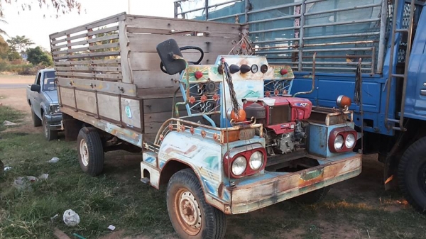 **ขายแล้วครับขอบคุณ Truck2hand ขายแต๋น4ล้อ ราคาเบาๆ เครื่องKUBOTA RT120-12HP เกียร์TL-85 คานหน้าตรง คัสซีหน้า4 เฟืองท้าย TOYOTA RN เครื่องดี แรง แน่นดี สตาร์ทง่าย เกียร์ดีไม่ลุย ลุยดี คัสซีดี ไม่ปะไม่ดาม หูแหนบ แน่นๆ ไม่หลวม กระบะพื้นไม้คอกไม **ขายแล้วครับขอบคุณ Truck2hand ขายแต๋น4ล้อ ราคาเบาๆ เครื่องKUBOTA RT120-12HP เกียร์TL-85 คานหน้าตรง คัสซีหน้า4 เฟืองท้าย TOYOTA RN เครื่องดี แรง แน่นดี สตาร์ทง่าย เกียร์ดีไม่ลุย ลุยดี คัสซีดี ไม่ปะไม่ดาม หูแหนบ แน่นๆ ไม่หลวม กระบะพื้นไม้คอกไม