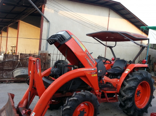 คูโบต้า L4508DI  4WD พร้อมใบมีดสเปเชี่ยว..รถปี 54 สภาพดีครับ