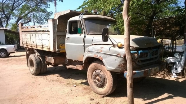 ขาย 6 ล้อดั้มหัวยาว คัสซีสวยตลอดเส้น เครื่อง 6BD1 165 แรงม้า เฟืองท้าย FUSO พวงมาลัยพาวเวอร์ ทะเบียนเต็มพร้อมโอน ราคาต่อรองได้
