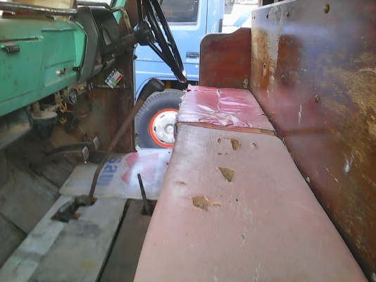 ขายสิบล้อหัวยาวเพลาเดียว อีซูสุ เครื่อง 6BD1-165 เกียร์ร็อก      สโลว์อินเตอร์ 4 สปีด เฟืองท้ายใหญ่